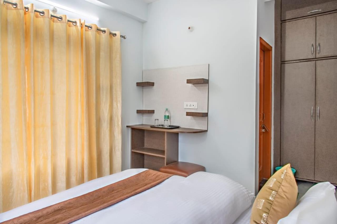 Mystic Kasauli I Pvt Balcony I Peacefull Area I Serviced Apt I By Exotic Stays ภายนอก รูปภาพ